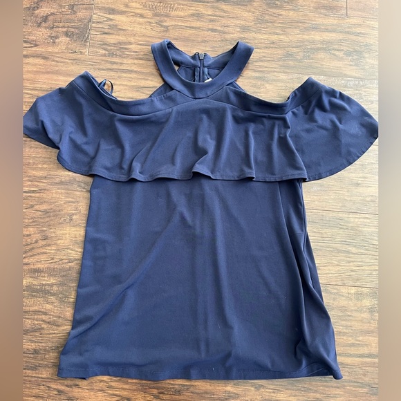 Michael Kors Tops - MICHAEL KORS Cold Shoulder Top - Medium